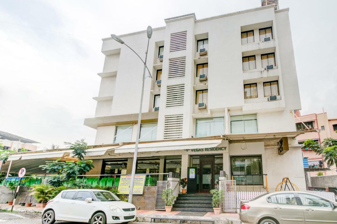 Capital O 45076 Hotel Vegas Residency Deluxe - Mumbai, Mumbai